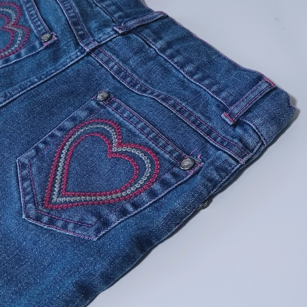 NWOT Girls' Blue Denim Jeans with Sequin Heart Embroidery Size 6